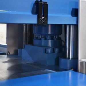 廠家直銷沖床機(jī)下料機(jī)雙邊自動(dòng)送料精密四柱自動(dòng)平衡油壓裁斷機(jī)